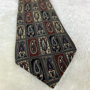 Dior Red and Blue Silk Tie with Paisley Motif